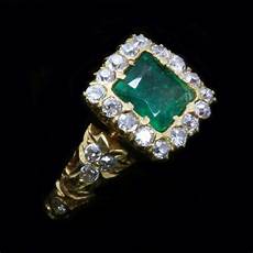 Emerald Pearl