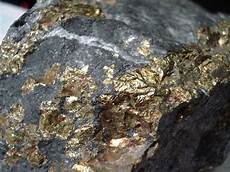 Granite Gold Quartz Brite